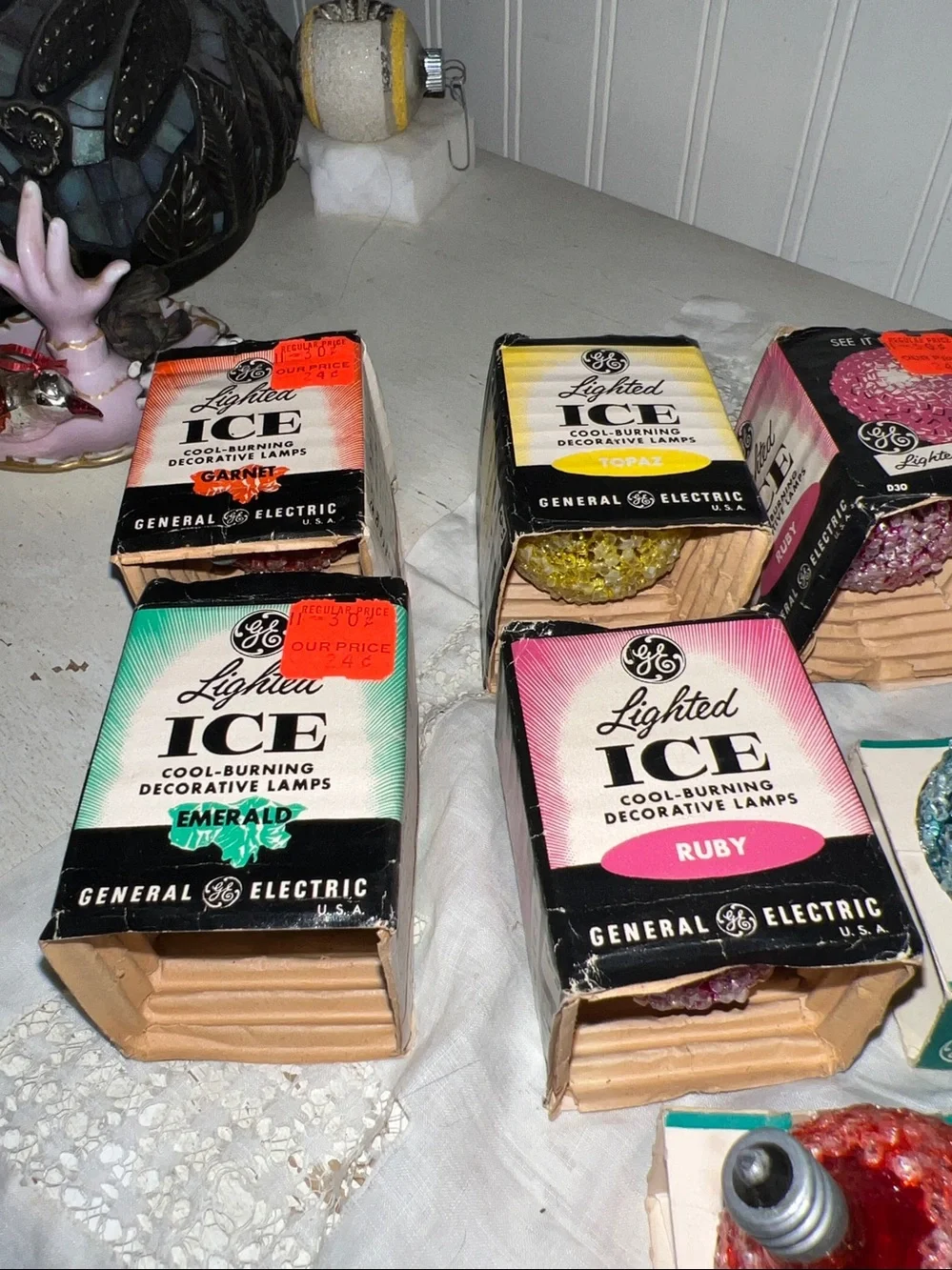 NWT Lot 15 Vintage GE Lighted Ice Christmas bulbs lights